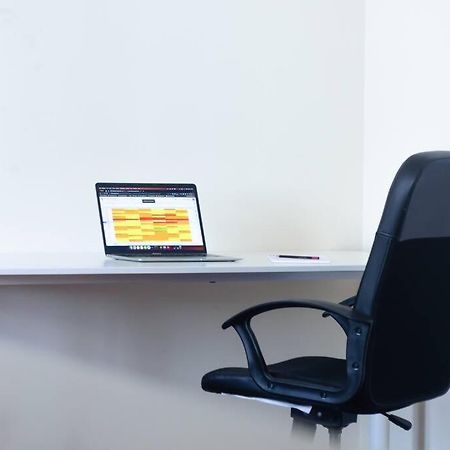 City Suite - Appartamento Spazioso Nel Centro Di Bari Zewnętrze zdjęcie